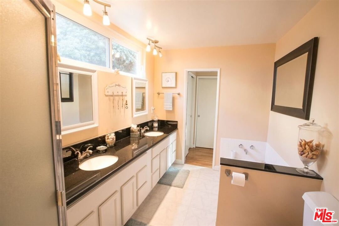 18324 Germain Street Porter Ranch, CA 91326 - Photo 13 of 25 Gallery Image 13