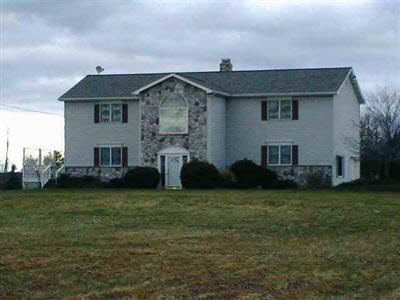 8078 Sheridan Road New Lothrop, MI 48460 - Photo 1 of 3 20179161.JPG