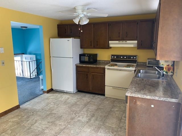 38 Derryfield Road, Unit R Derry, NH 03038 - Photo 9 of 19