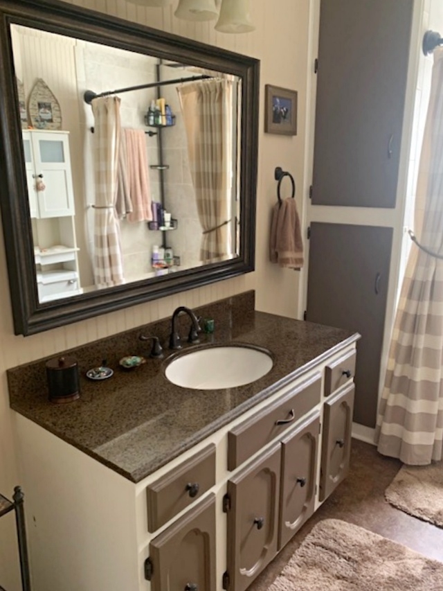 1720 Bedford Road Washington, IN 47501 - Photo 11 of 35 Gallery Image 11