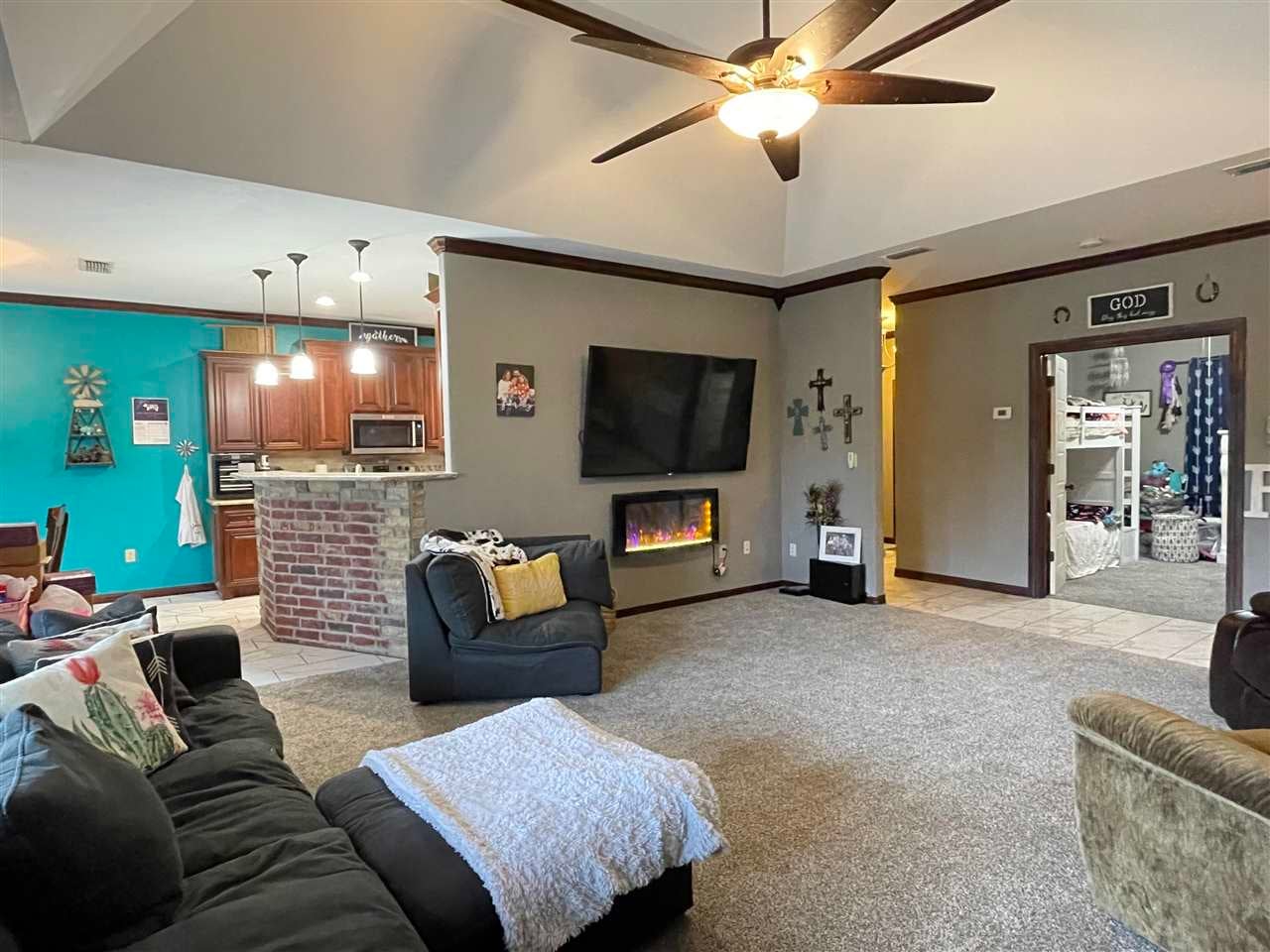 3915 North Dripping Springs Road Cushing, OK 74023 - Photo 8 of 36 Gallery Image 8