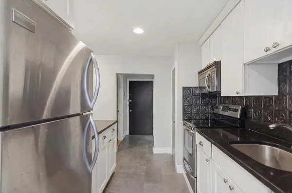 $3,000 | 36 Washington Street, Unit 3A, Boston, MA 02129