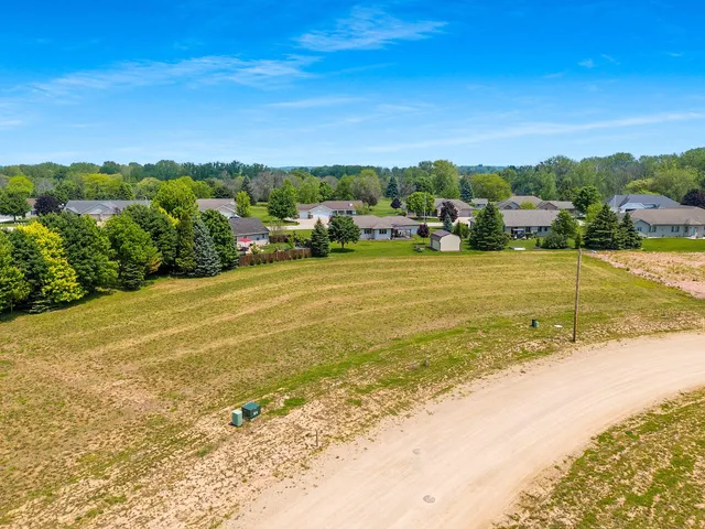 $55,000 | 528 Rustic Ridge Drive, Brillion, WI 54110