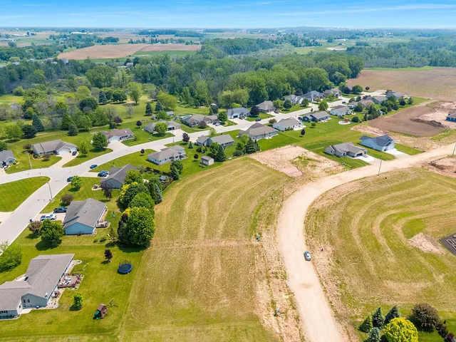 $55,000 | 528 Rustic Ridge Drive, Brillion, WI 54110