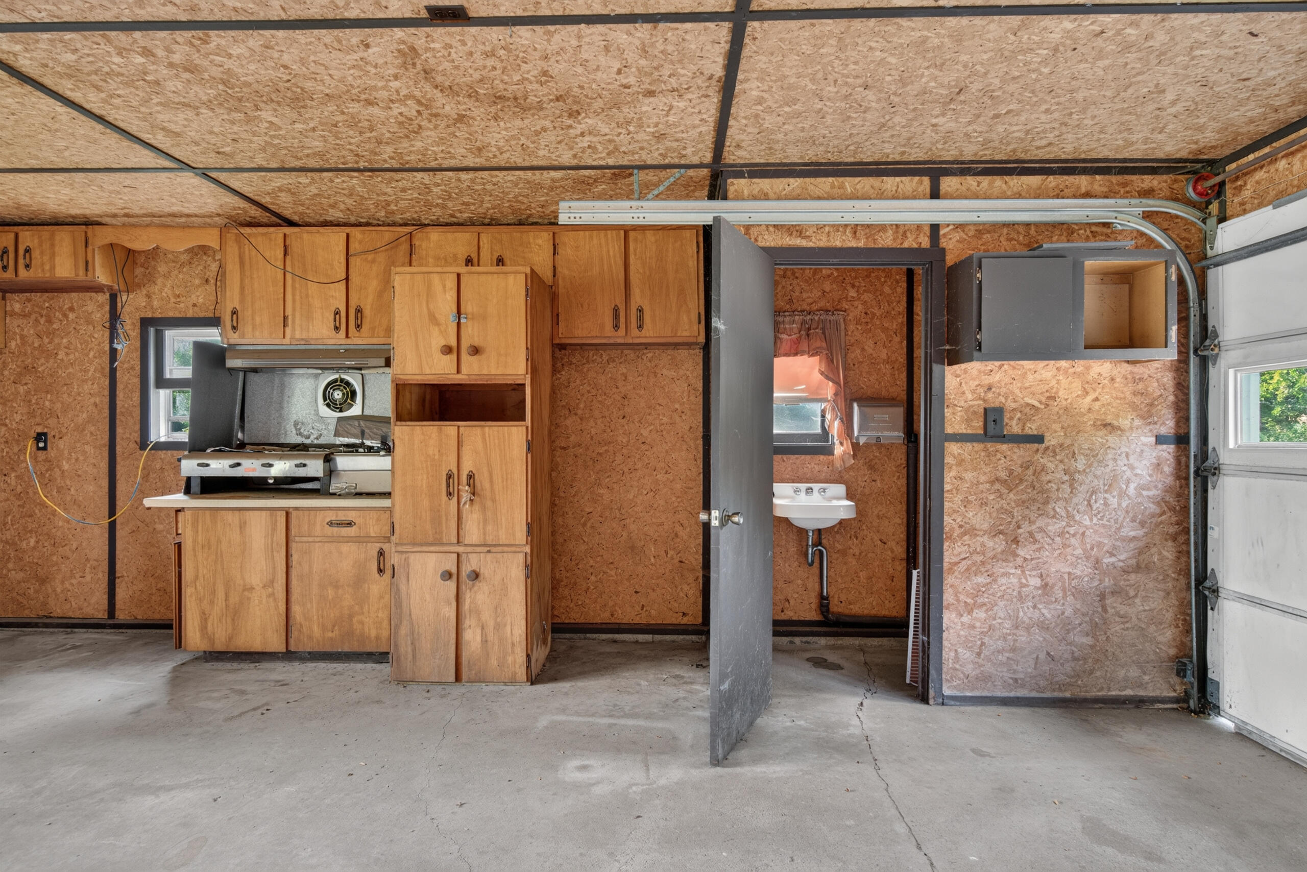 7890 Woodard Road Rives Junction, MI 49277 - Photo 7 of 45 MRE00067