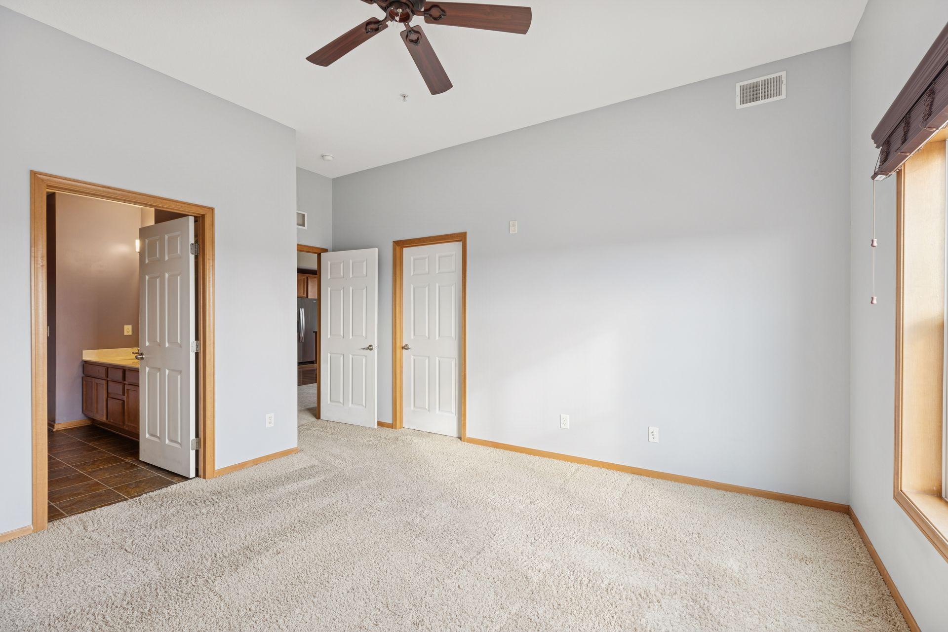 1244 County Rd D East, Unit 106 Maplewood, MN 55109 - Photo 23 of 38