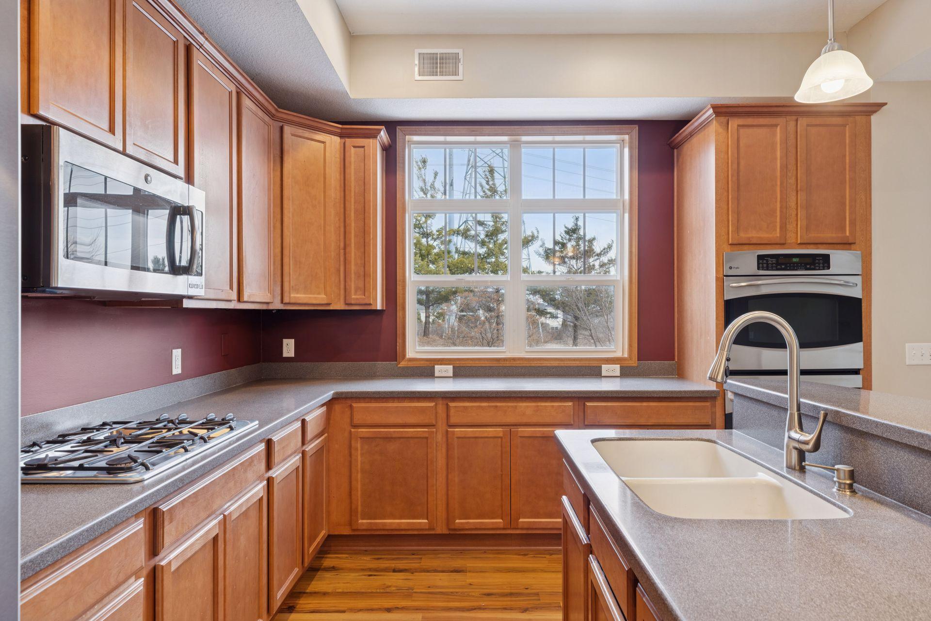 1244 County Rd D East, Unit 106 St. Paul, MN 55109 - Photo 5 of 38