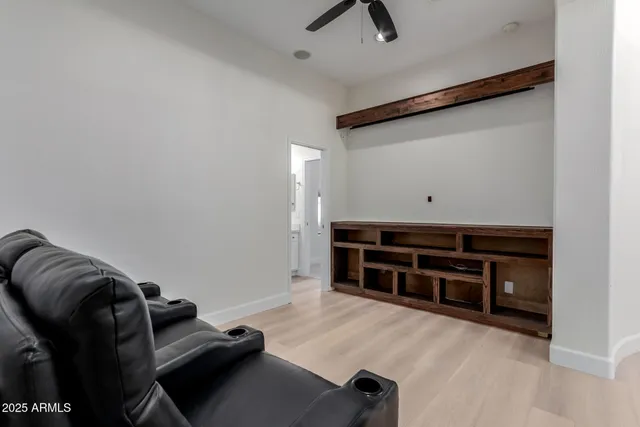 a view of entryway with a front door