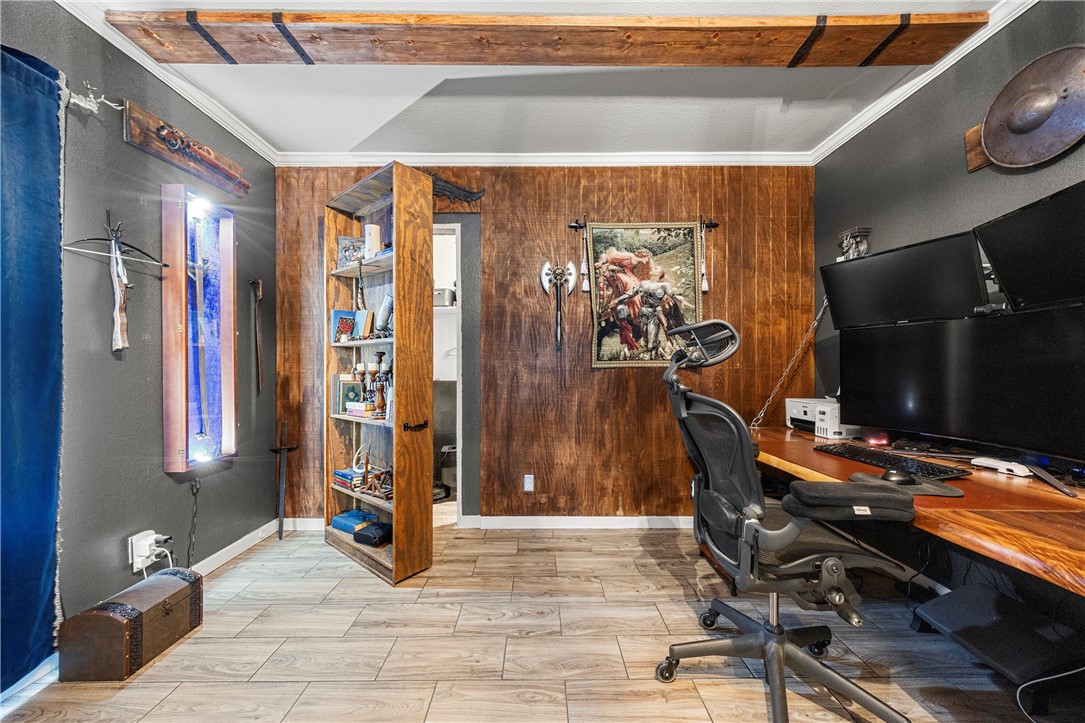 7017 County Road 2253 Odem, TX 78370 - Photo 21 of 40 a view of a room with gym equipment