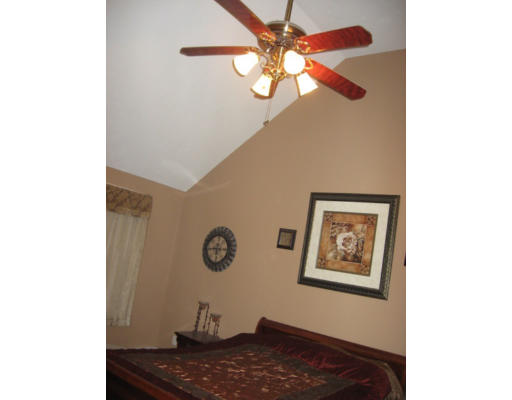 14 A Vinton Road Charlton, MA 01507 - Photo 20 of 29 Gallery Image 20