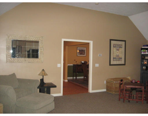 14 A Vinton Road Charlton, MA 01507 - Photo 9 of 29 Gallery Image 9