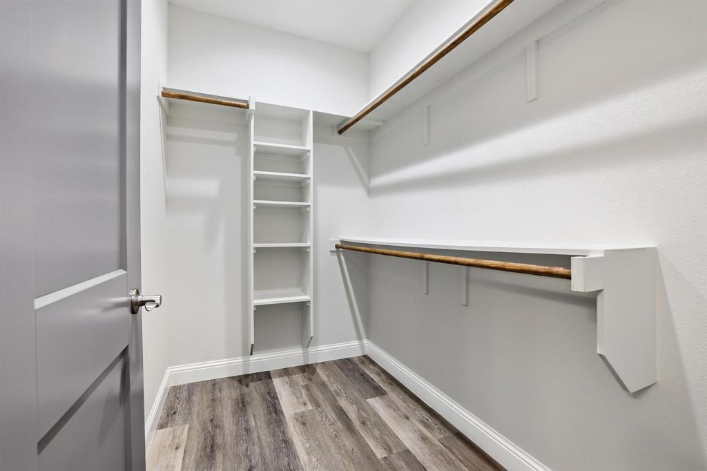 903 West Cardinal Street Ector, TX 75439 - Photo 23 of 35