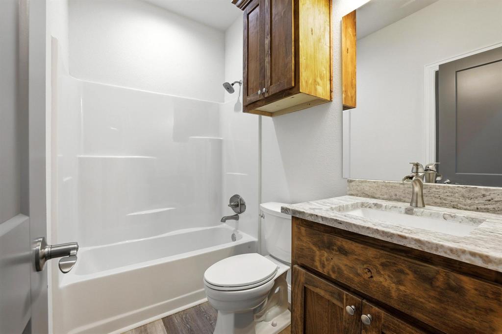 903 West Cardinal Street Ector, TX 75439 - Photo 28 of 35