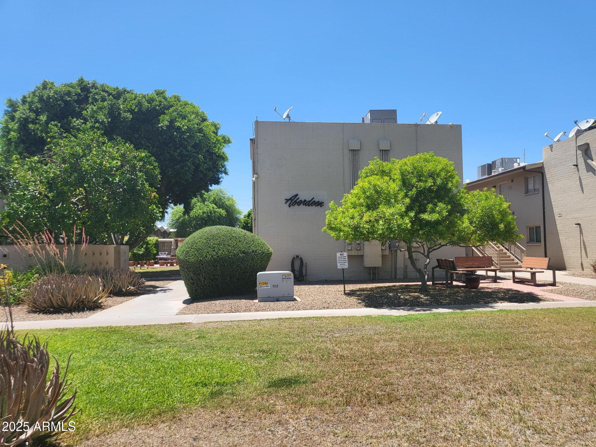 815 North Hayden Road, Unit A204 Scottsdale, AZ 85257 - Photo 26 of 27 an outdoor space with garden view