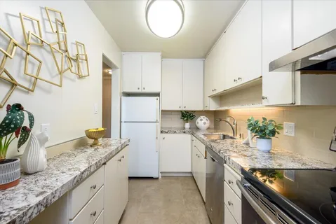 $560,000 | 803 North Humboldt Street, Unit 405, San Mateo, CA 94401