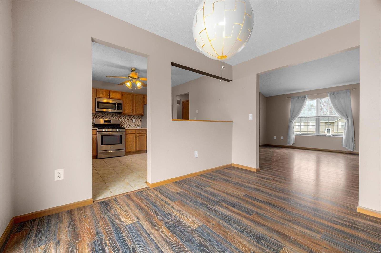 733 Copper Line Road Maryville, IL 62062 - Photo 10 of 33 Gallery Image 10