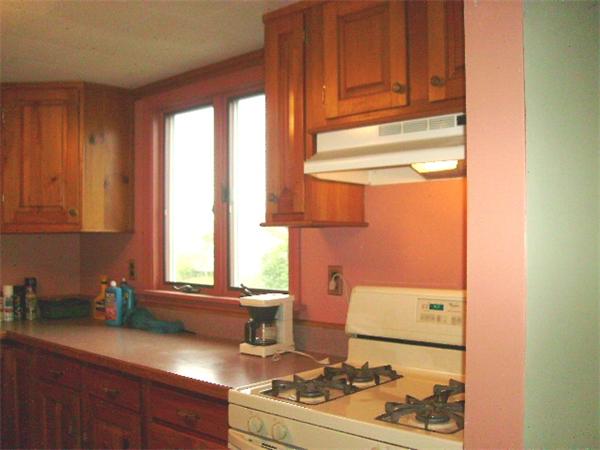 12 Jerusalem Road Fairhaven, MA 02719 - Photo 5 of 7 Gallery Image 5