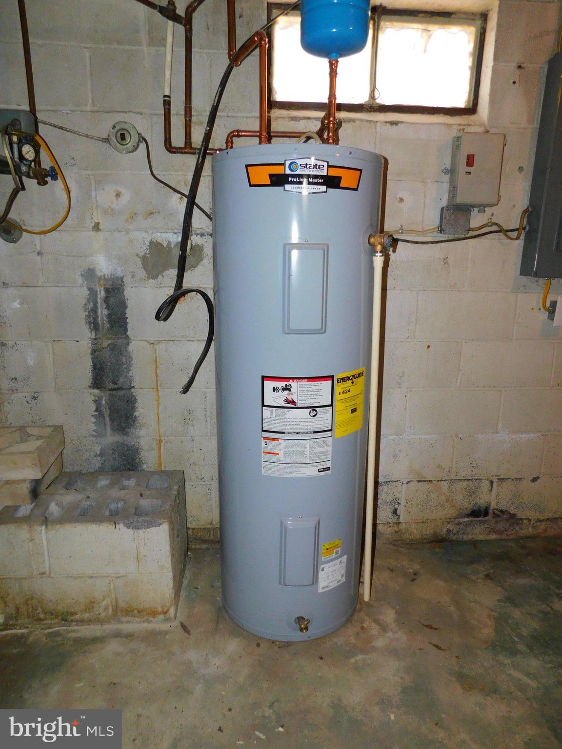 10374 Rectory Lane King George, VA 22485 - Photo 14 of 18 Basement Hot Water Heater