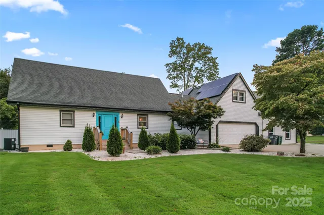 $425,000 | 191 State Park Road, Troutman, NC 28166