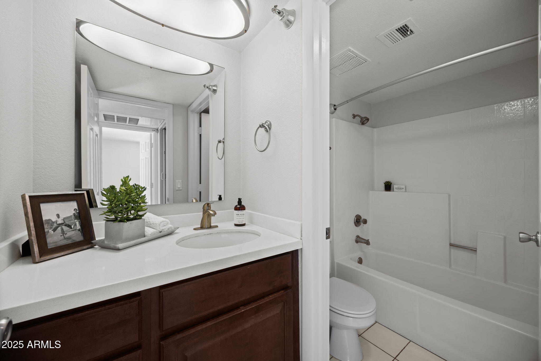 8020 East Thomas Road, Unit 112 Scottsdale, AZ 85251 - Photo 16 of 24 Bathroom