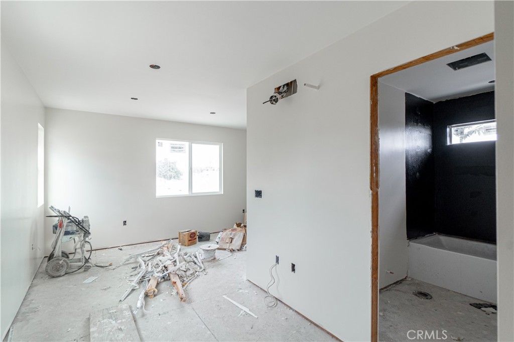 9324 Mandale Street Bellflower, CA 90706 - Photo 30 of 38 Upstairs 1/1 Addition