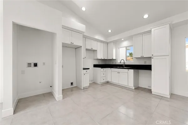 $1,599,900 | 9324 Mandale Street, Bellflower, CA 90706