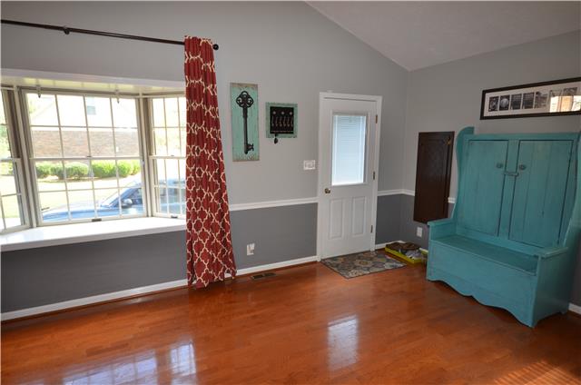 628 Cornwall Road Clarksville, TN 37043 - Photo 13 of 20 View of family room with door going outside