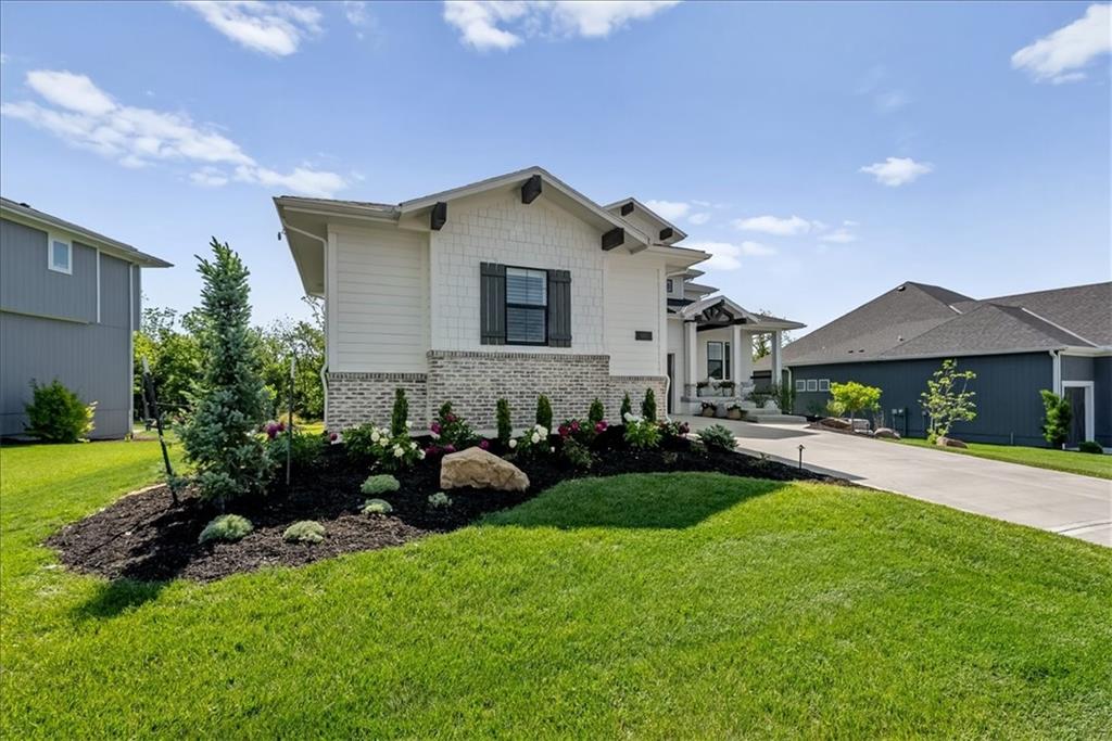 11621 South Mize Road Olathe, KS 66061 - Photo 3 of 58