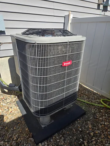 $239,900 | 2540 South Jarr Street, Albion, IN 46701