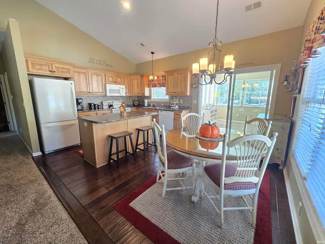 $239,900 | 2540 South Jarr Street, Albion, IN 46701