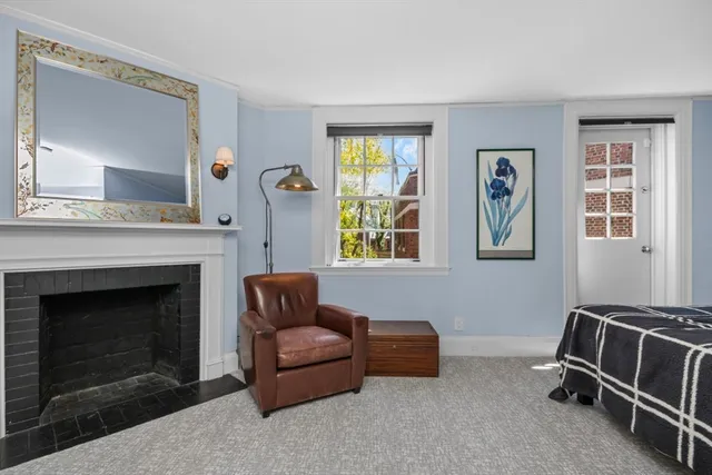 $5,295,000 | 20 David G Mugar Way, Boston, MA 02114