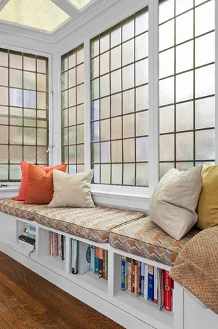 $5,295,000 | 20 David G Mugar Way, Boston, MA 02114