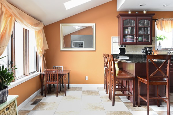 22 Holbrook Road Weymouth, MA 02191 - Photo 9 of 28 Gallery Image 9