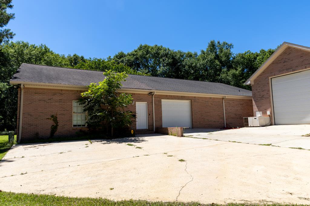 431 Trawick Road Dothan, AL 36305 - Photo 56 of 77
