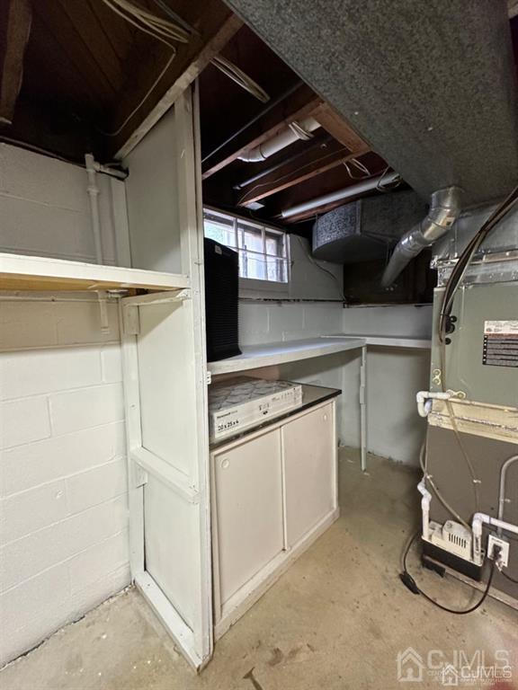 13 Parsons Road East Brunswick, NJ 08816 - Photo 33 of 39 a view of a storage & utility room