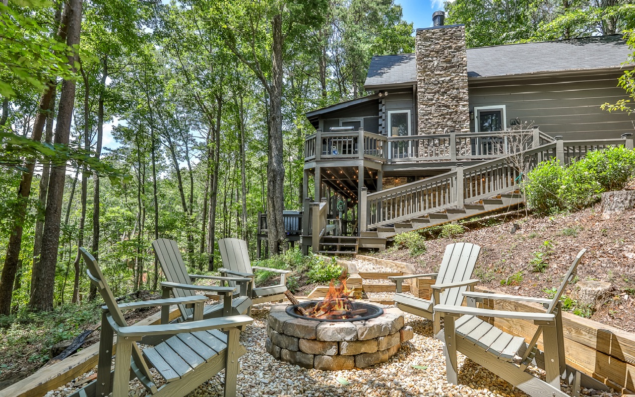 1294 Cherry Lake Drive Blue Ridge, GA 30513 - Photo 2 of 41 Additional View