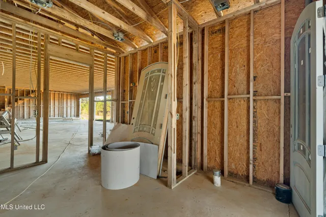 $865,000 | 121 Mack Cemetery Road, Prentiss, MS 39474