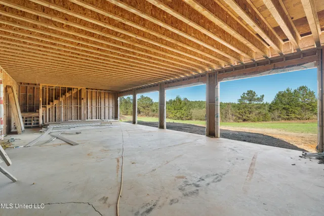 $865,000 | 121 Mack Cemetery Road, Prentiss, MS 39474