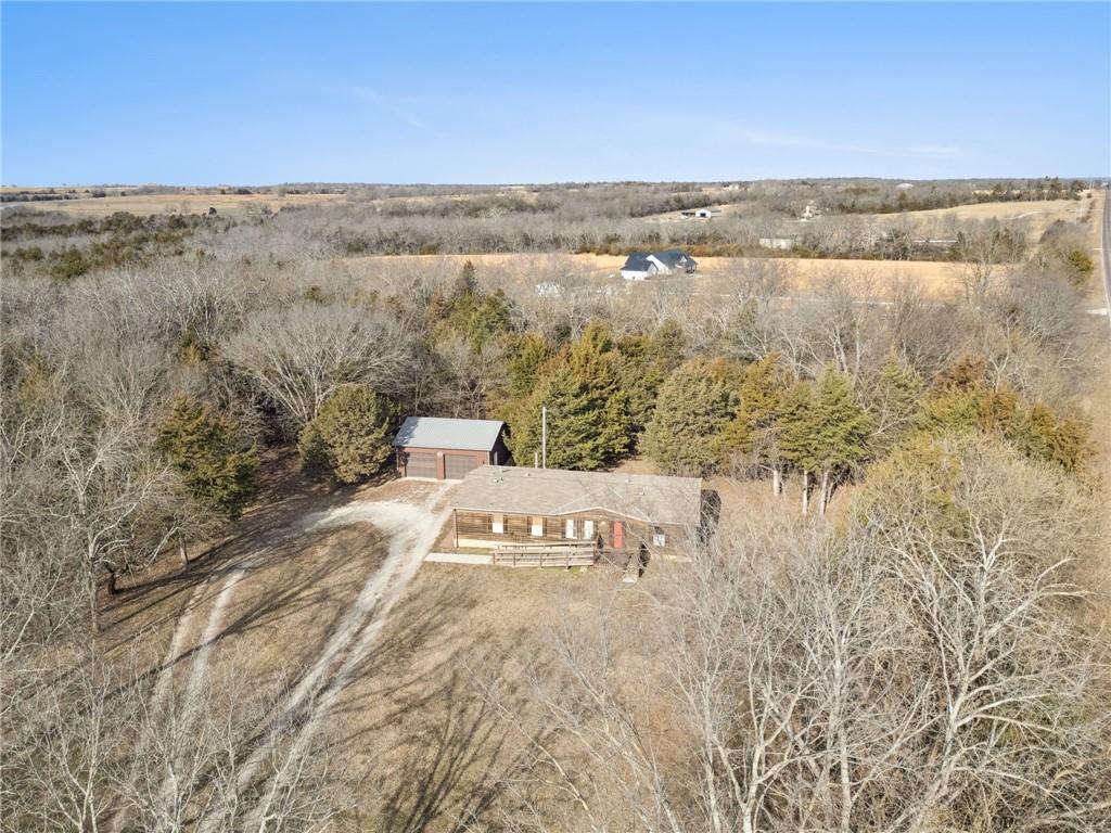 1670 Vermont Road Rantoul, KS 66079 - Photo 2 of 50