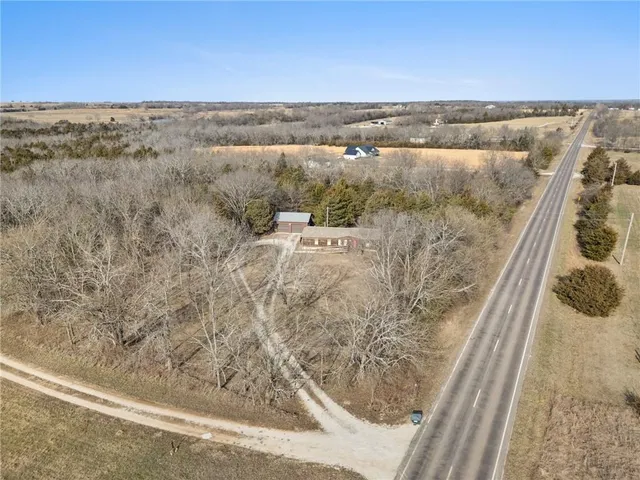 $275,000 | 1670 Vermont Road, Rantoul, KS 66079