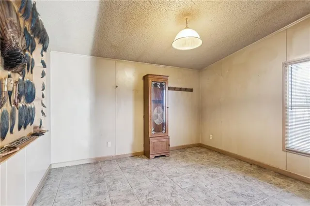 $275,000 | 1670 Vermont Road, Rantoul, KS 66079