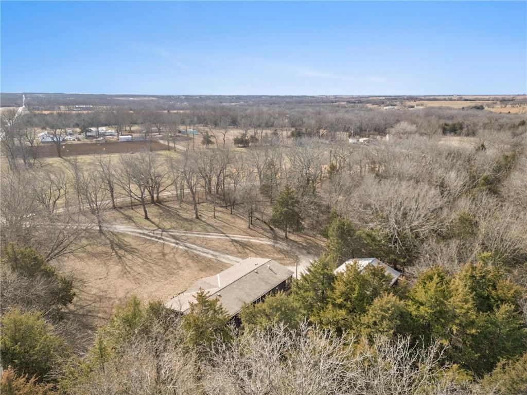 1670 Vermont Road Rantoul, KS 66079 - Photo 8 of 50