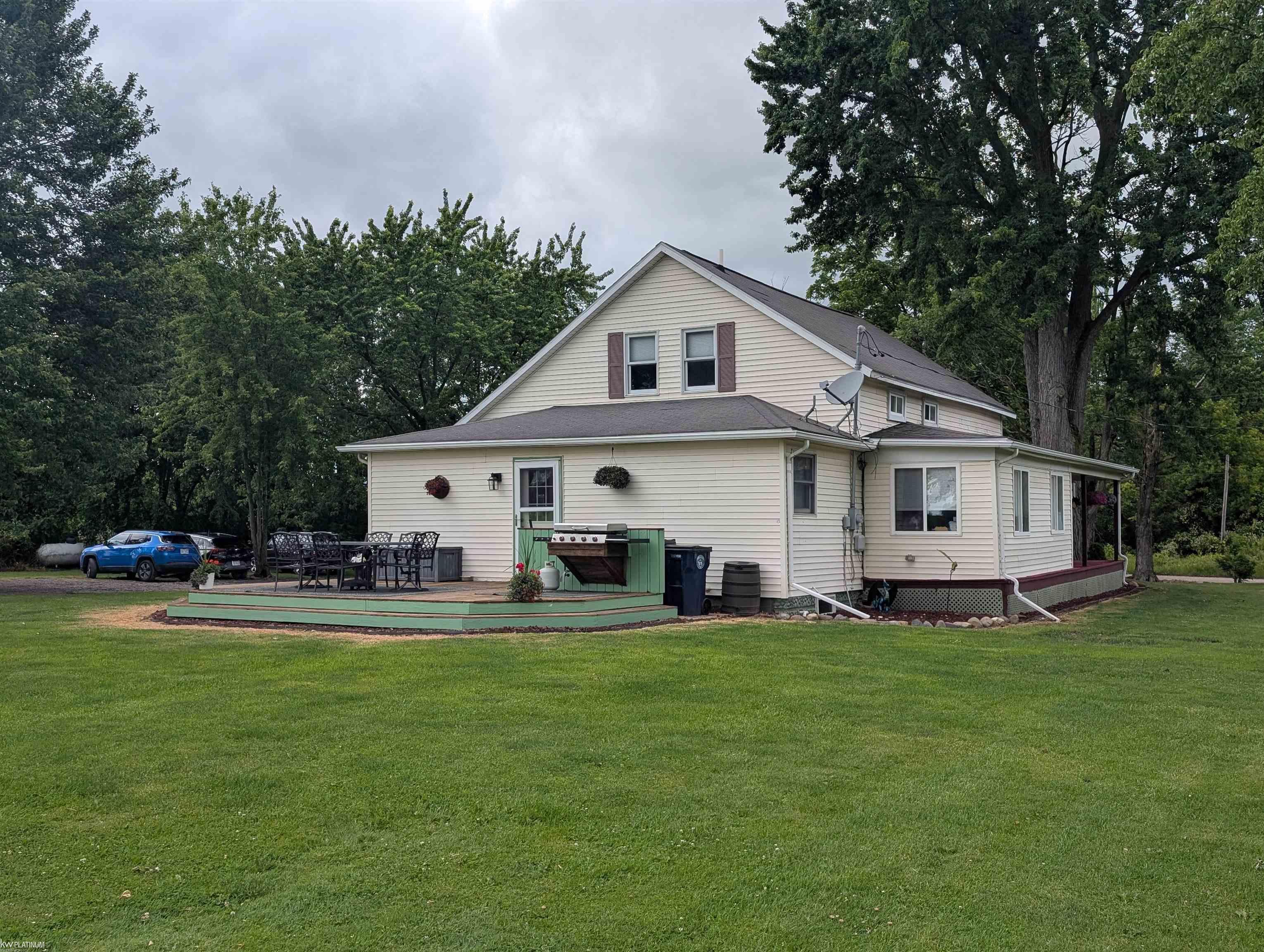 33700 Pratt Road Richmond, MI 48062 - Photo 7 of 41
