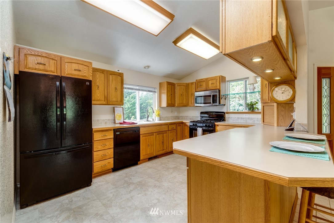5302 Hawks Prairie Road Northeast Olympia, WA 98516 - Photo 6 of 24 Gallery Image 6