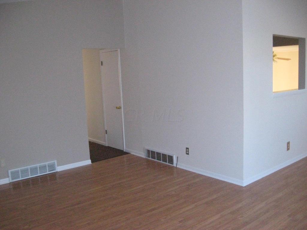 804 Brixham Road Columbus, OH 43204 - Photo 4 of 12