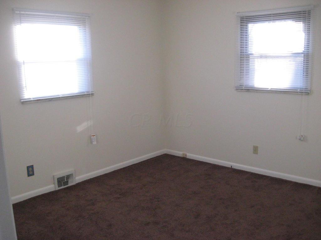 804 Brixham Road Columbus, OH 43204 - Photo 10 of 12