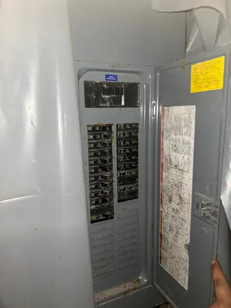 $49,900 | 304 South Broadway Avenue, Alden, MN 56009