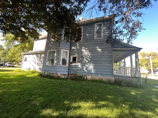 $59,900 | 304 South Broadway Avenue, Alden, MN 56009