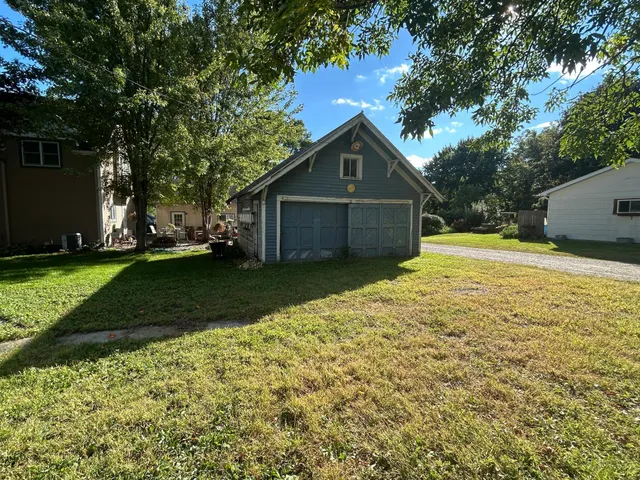 $59,900 | 304 South Broadway Avenue, Alden, MN 56009