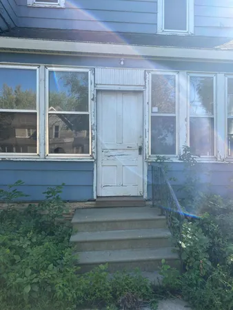 $49,900 | 304 South Broadway Avenue, Alden, MN 56009